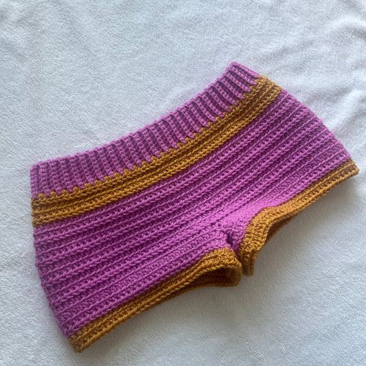 Crochet Mini Shorts Pink & Gold | Beach Outfit Mini Shorts | Summer Shorts | Y2K Mini Shorts | Hip Hugging Low Waisted